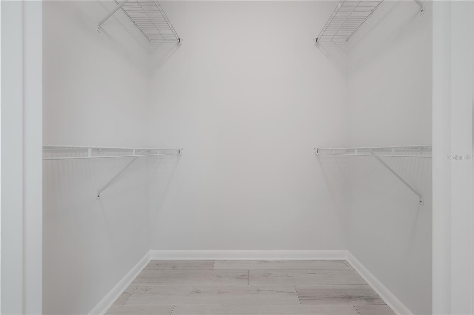 BROADMOOR PARK REV - Residential Income