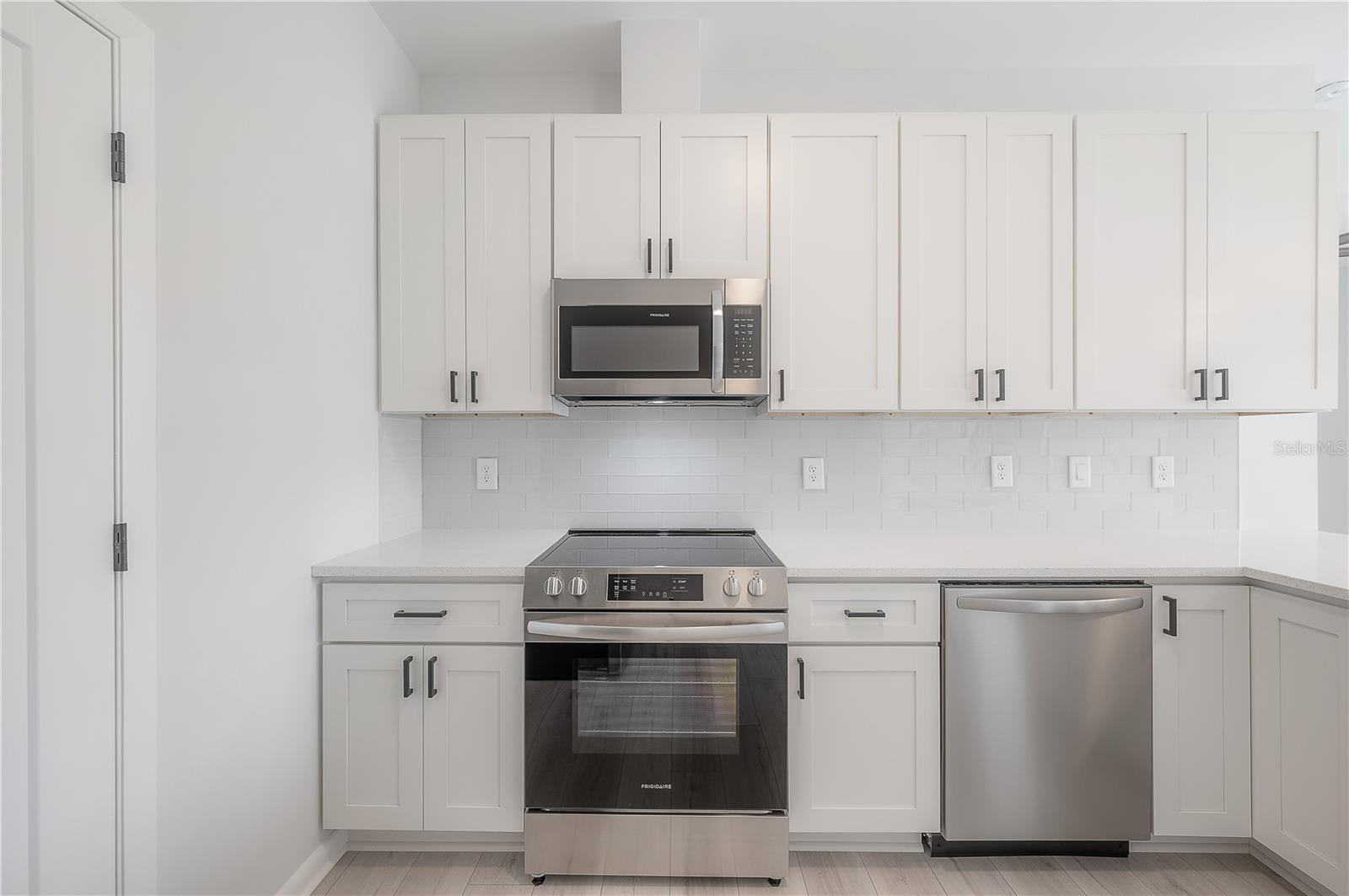 BROADMOOR PARK REV - Residential Income