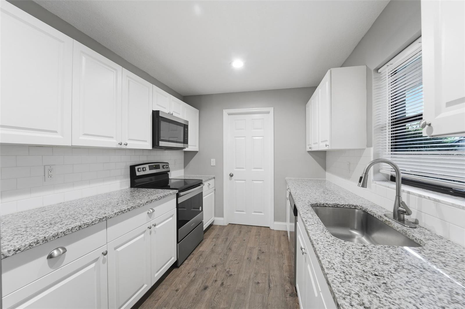 FLORIDA SHORES 01 - Residential