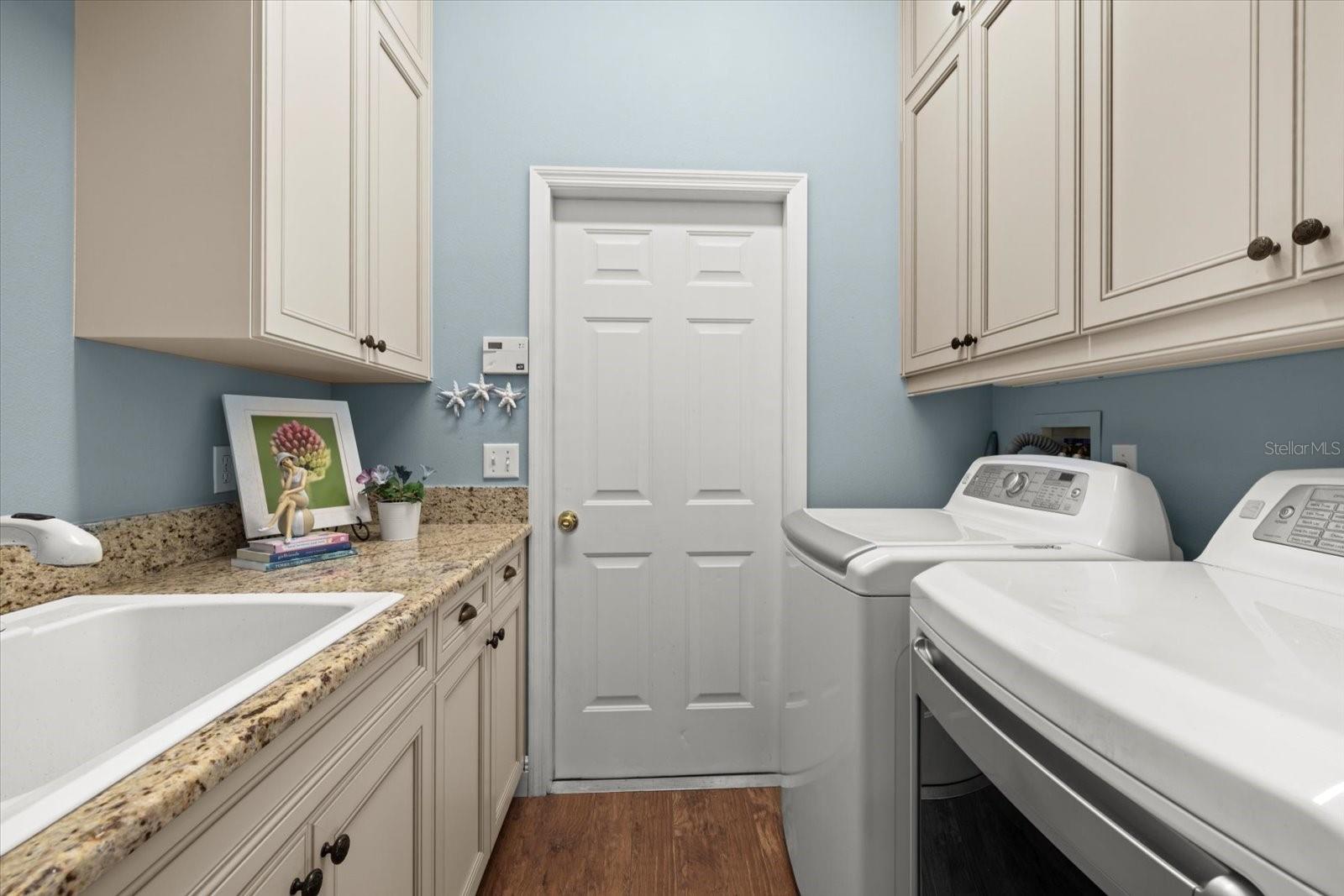 VENICE GOLF & COUNTRY CLUB - Residential