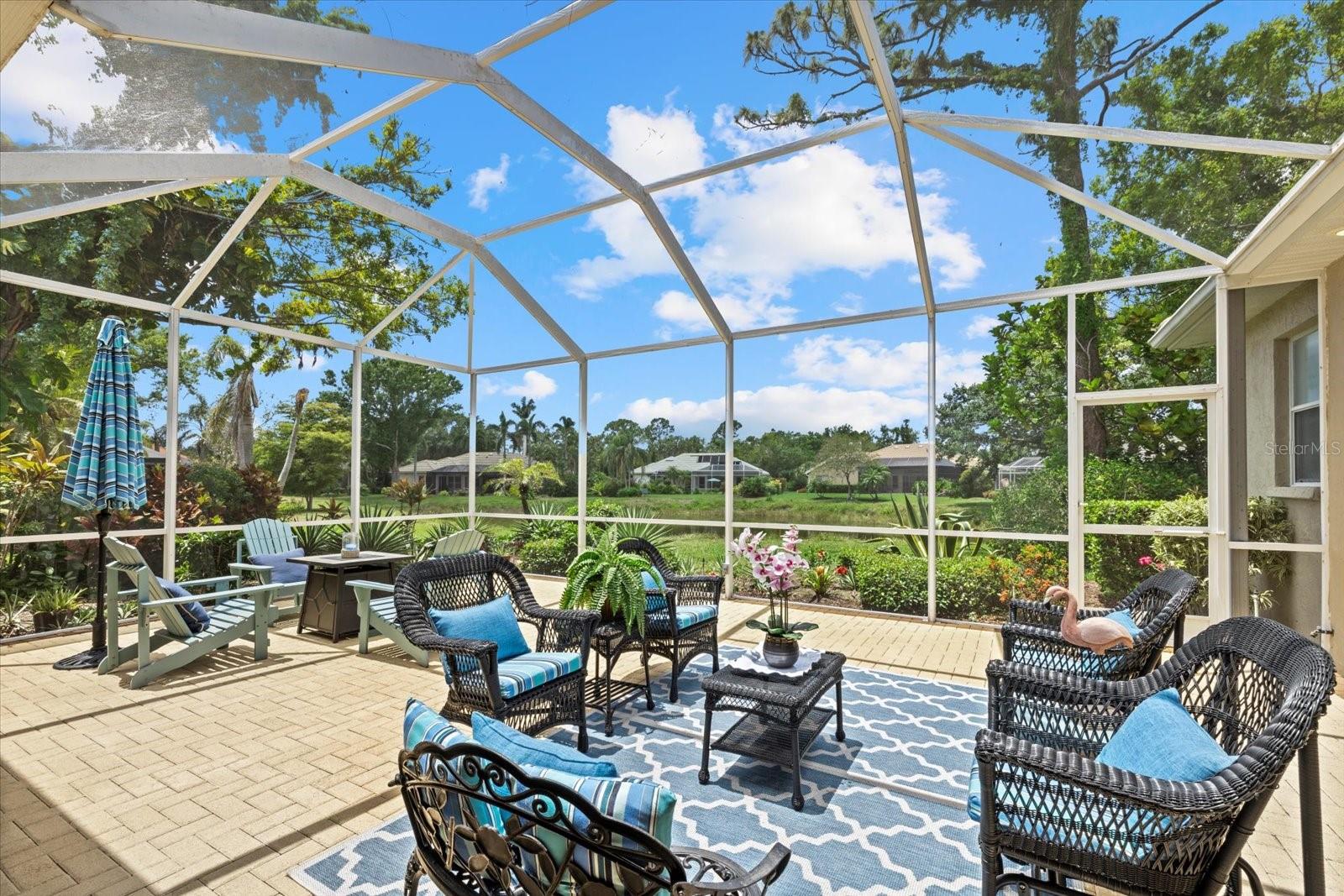 427 AUTUMN CHASE DRIVE