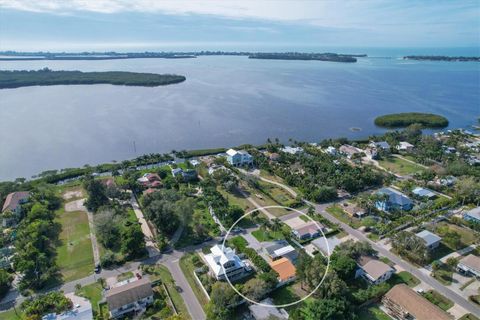 A home in BRADENTON