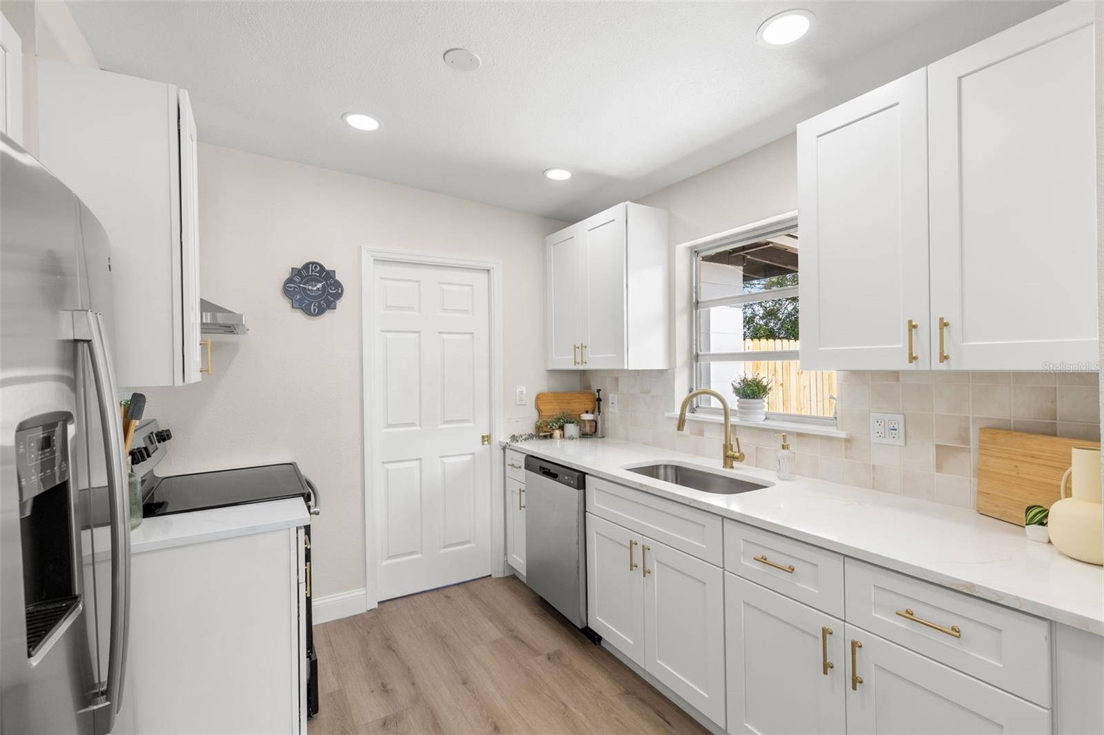 SUNNY LAWN ESTATES - Residential