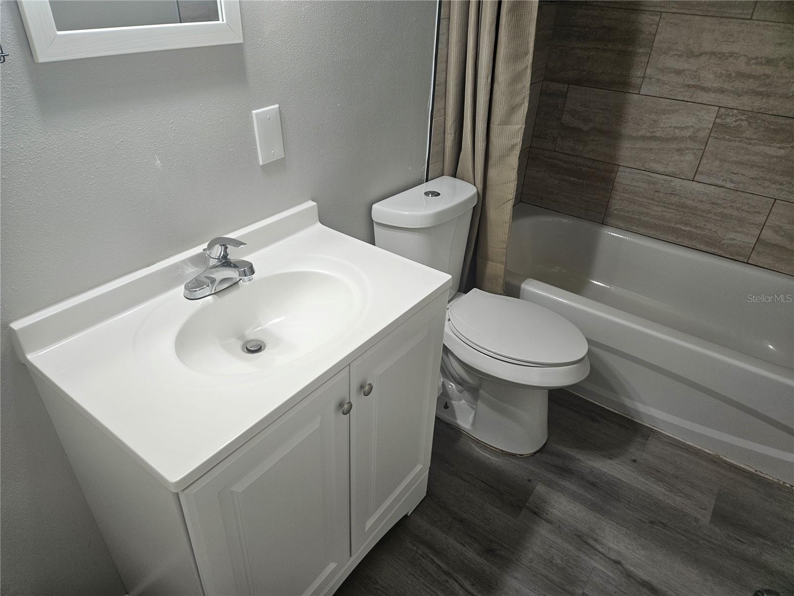 COLONIAL VILLAGE 3RD ADD - Residential Lease