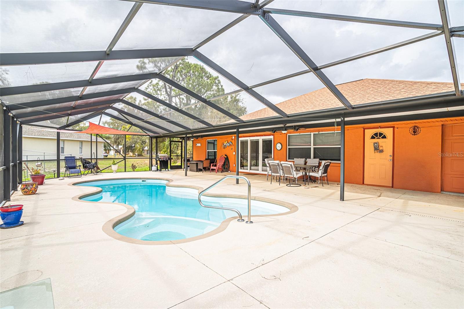 SPRING LAKE - Residential