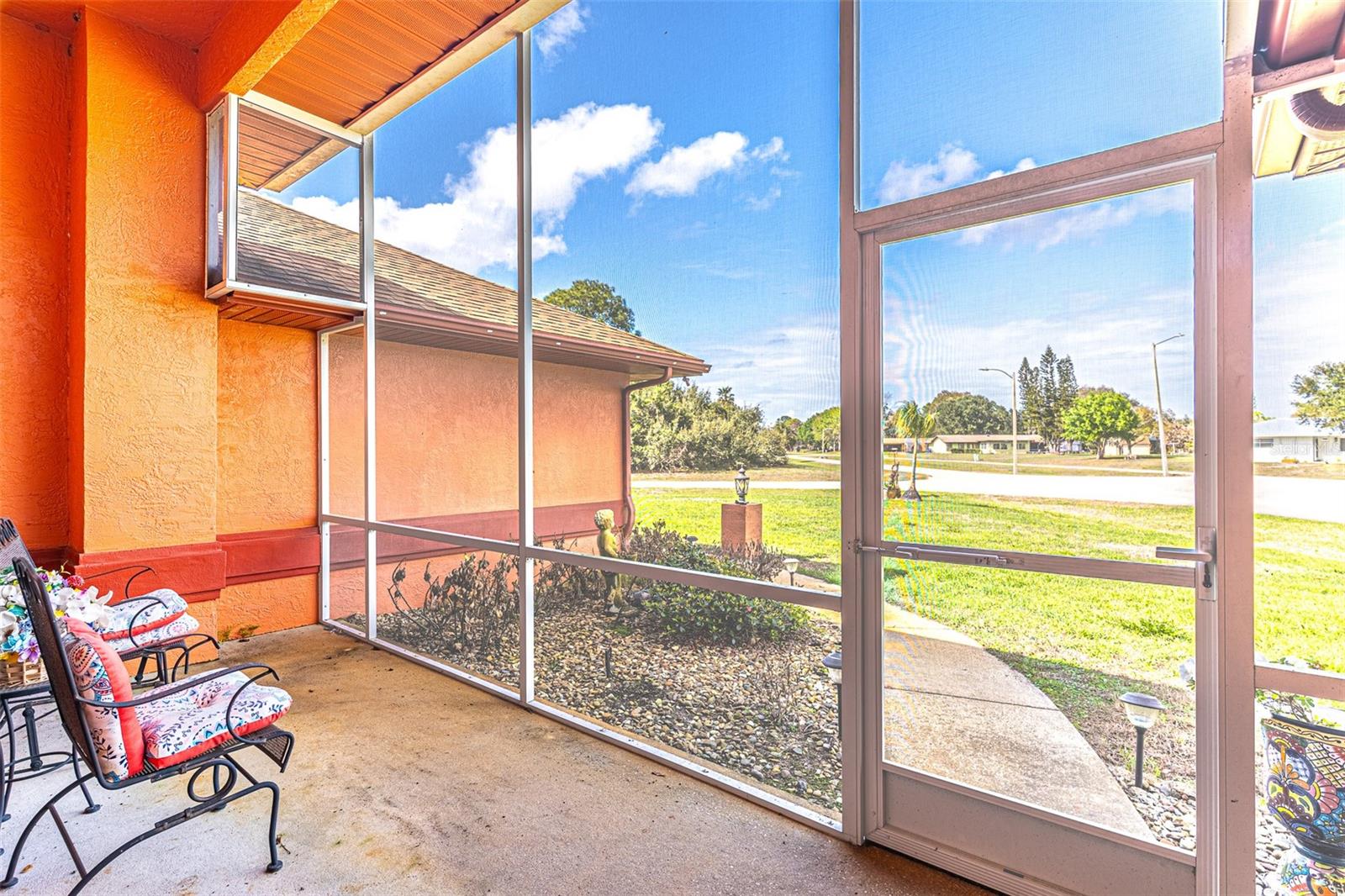 SPRING LAKE - Residential