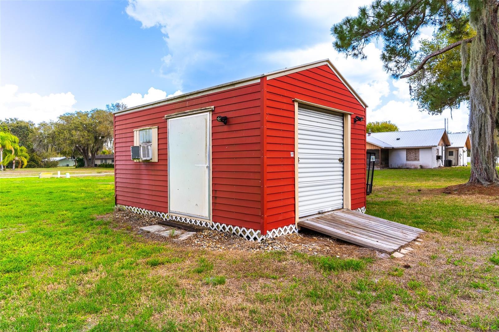 SPRING LAKE - Residential