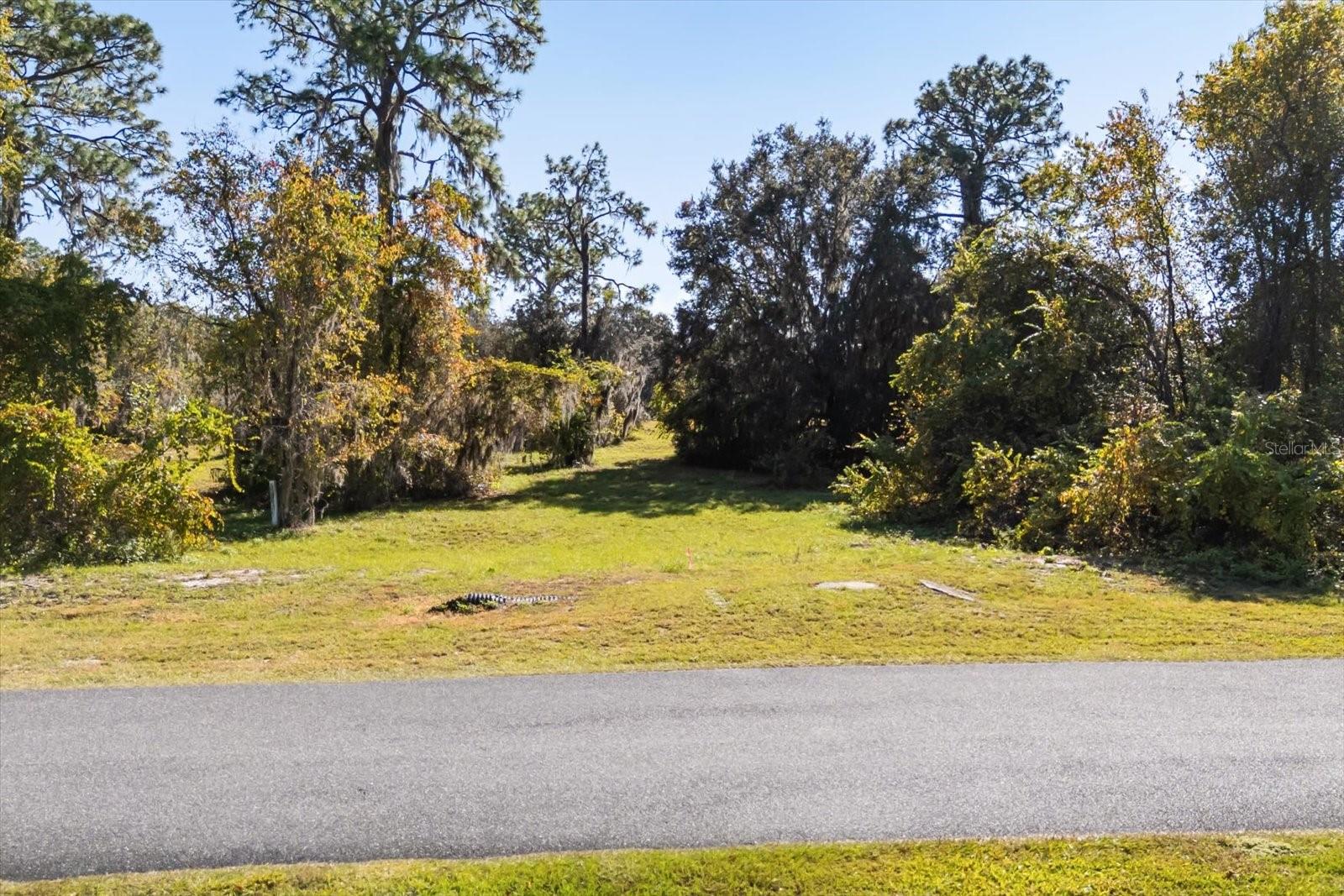 BEAUCLAIR RANCH CLUB SUB - Land