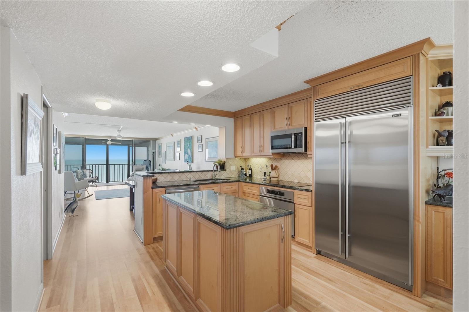 7100 SUNSET WAY 502