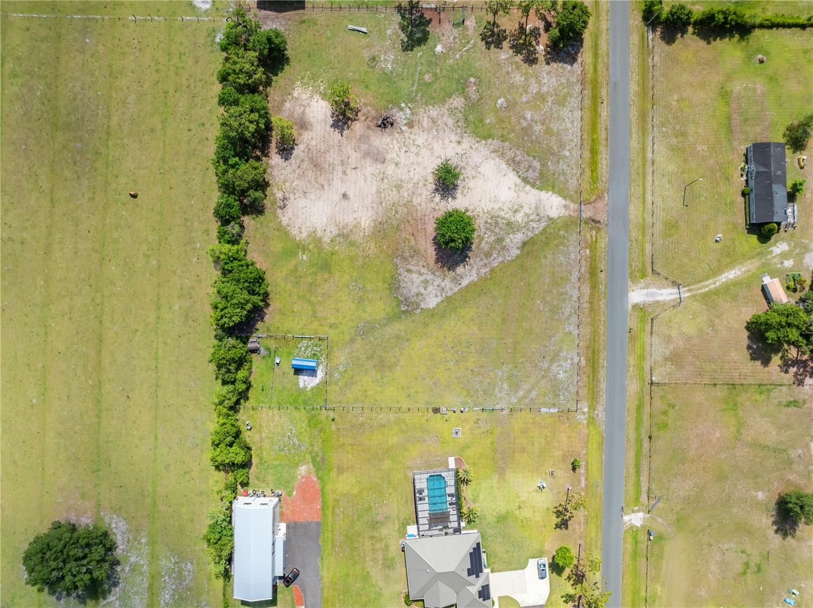 HUNTING LODGE DRIVE