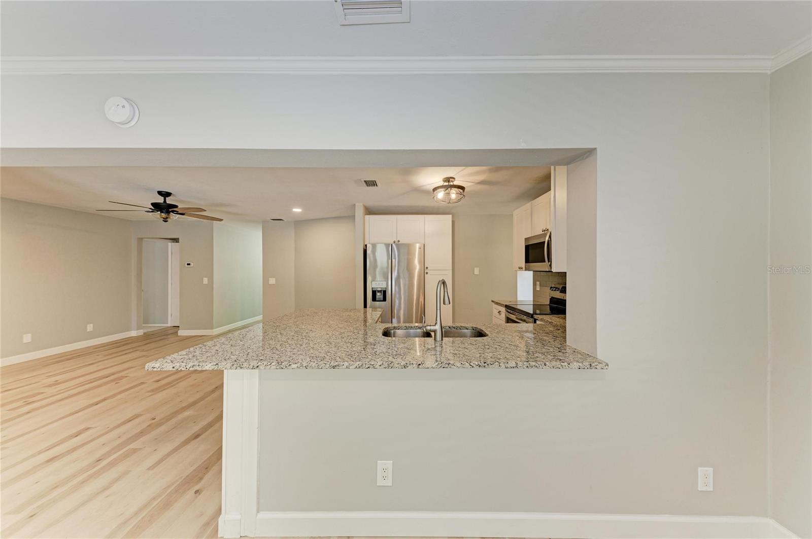 MANATEE OAKS - Residential