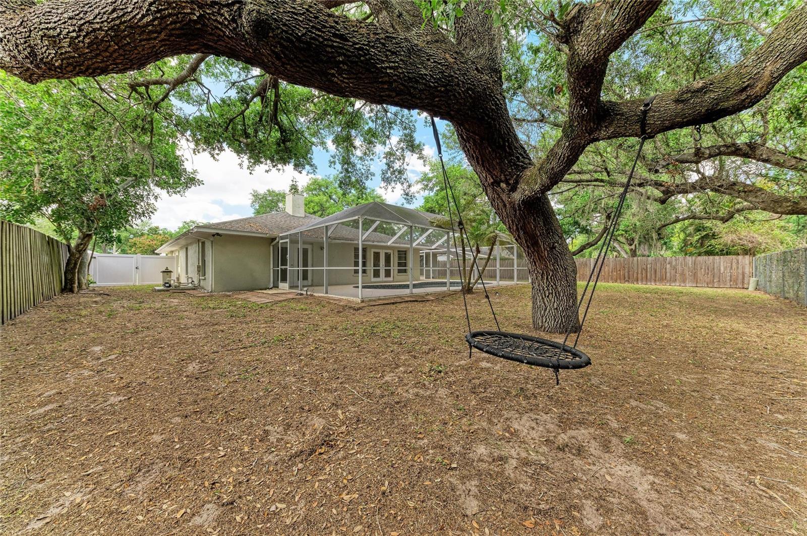 MANATEE OAKS - Residential