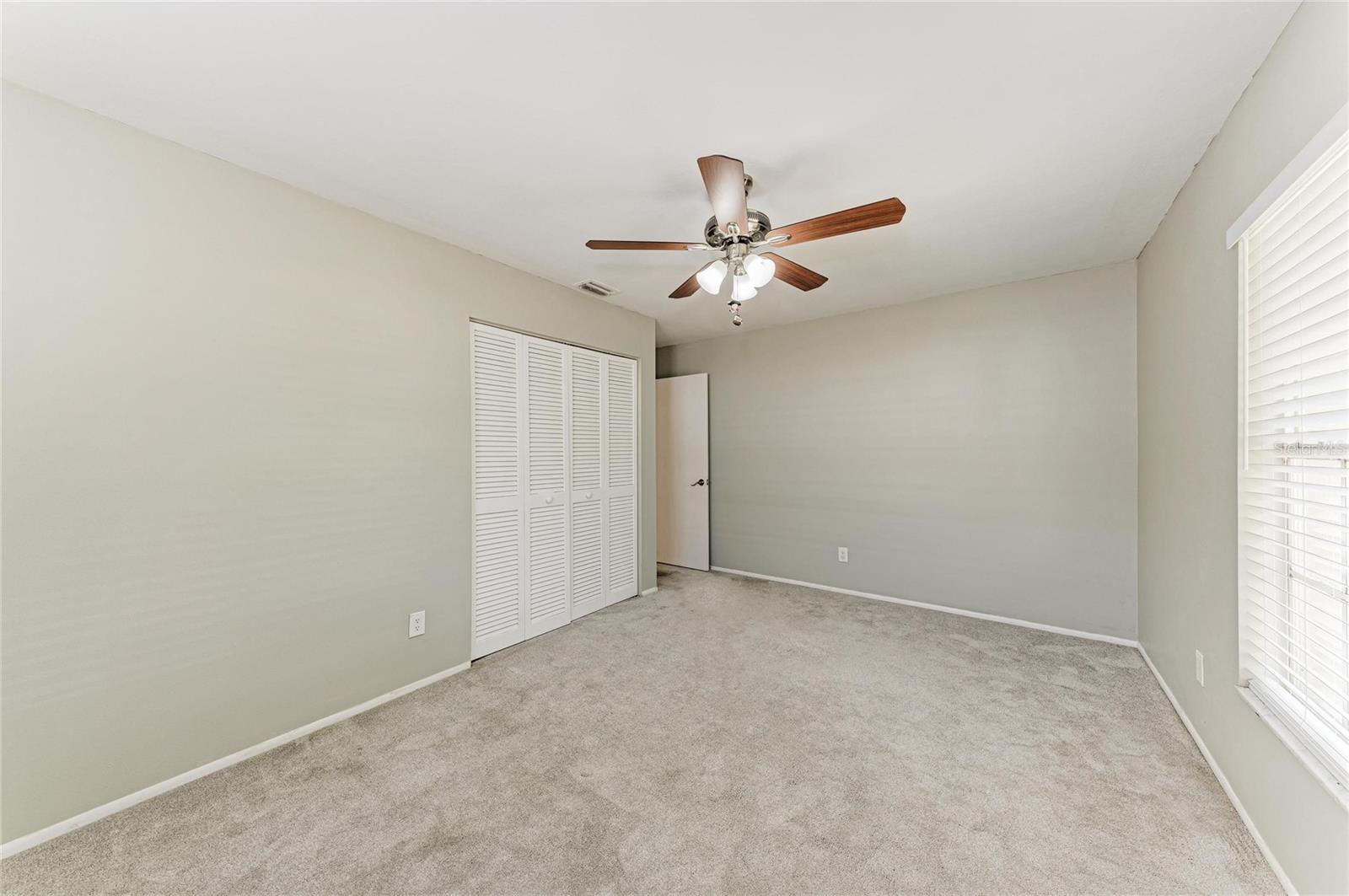 MANATEE OAKS - Residential