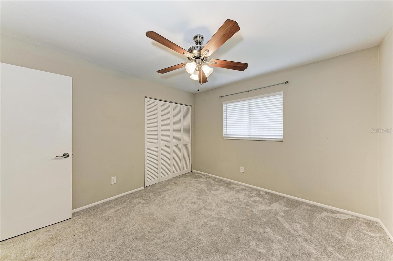 MANATEE OAKS - Residential