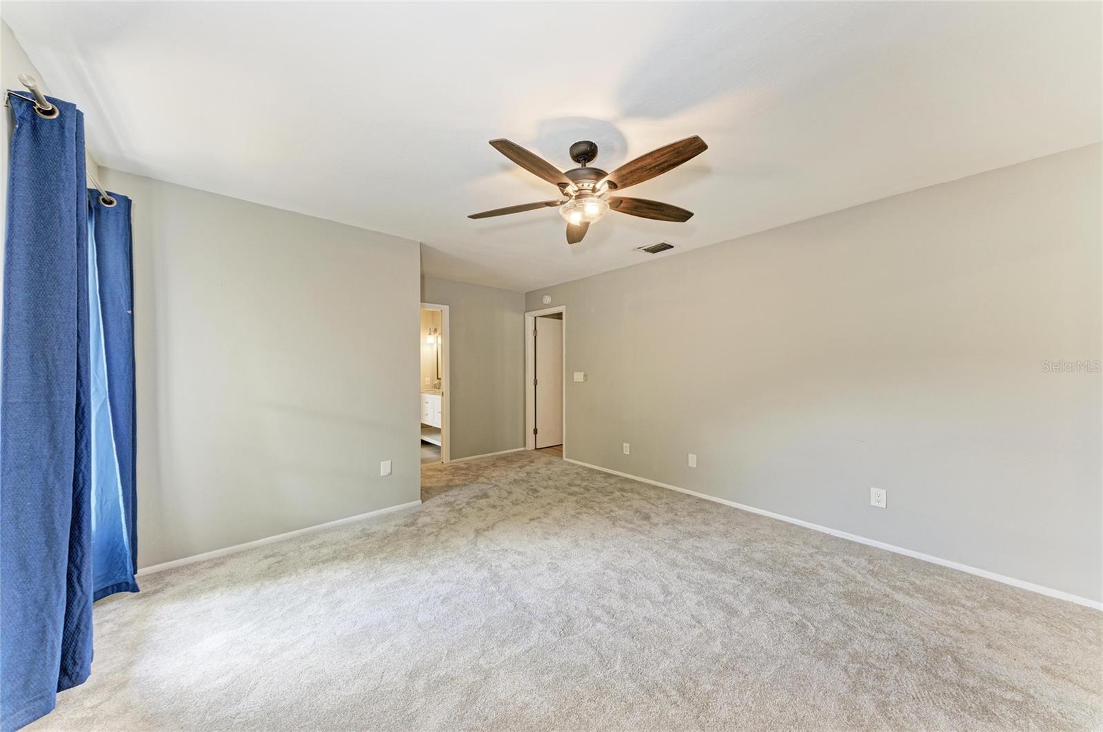 MANATEE OAKS - Residential