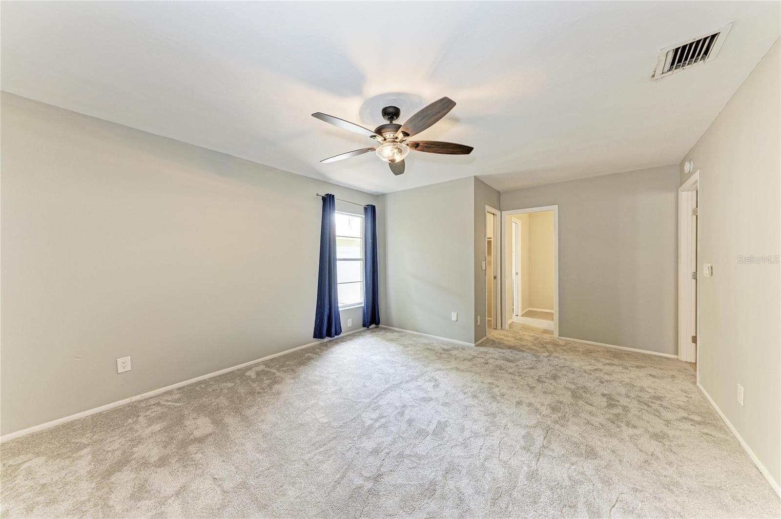 MANATEE OAKS - Residential