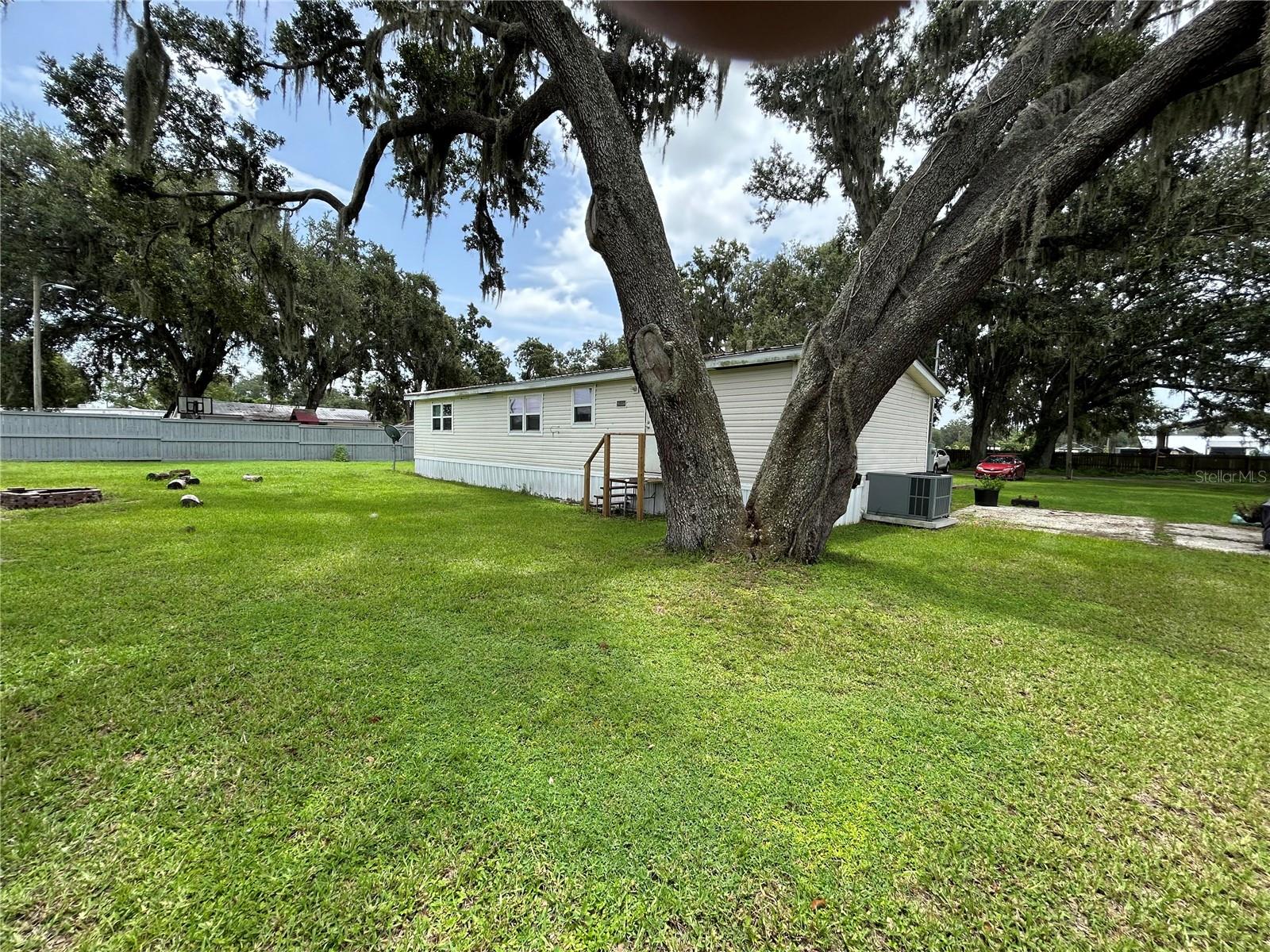 802 SWILLEY LOOP