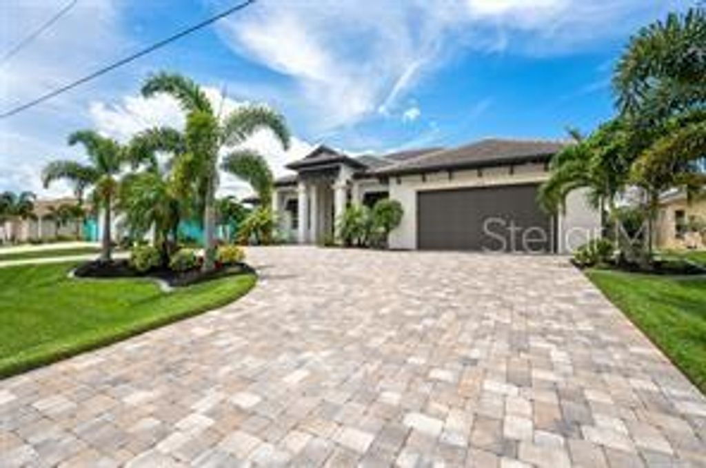 Photo of 15746 Aqua Circle, Port Charlotte, FL 33981 (MLS # D6142406)