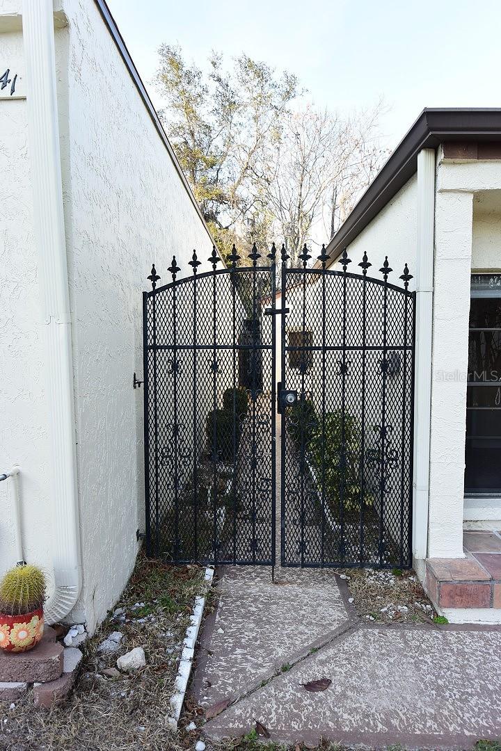 TROUBLE CREEK VILLAS - Residential