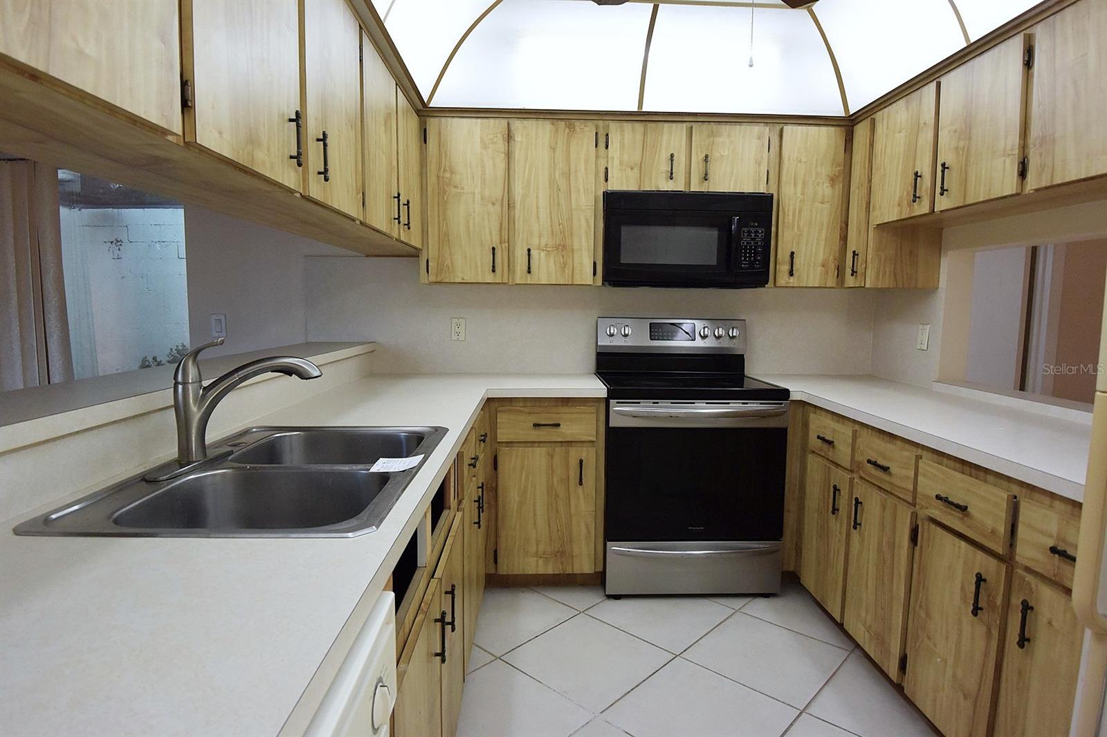 TROUBLE CREEK VILLAS - Residential