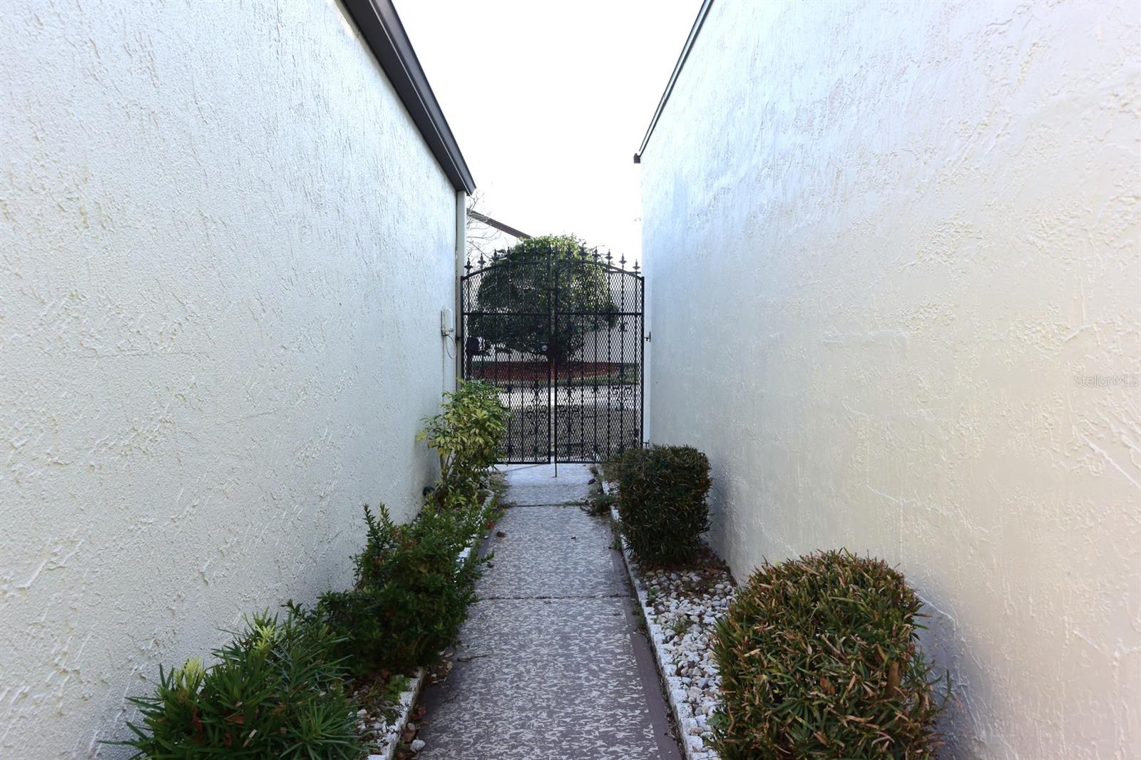 TROUBLE CREEK VILLAS - Residential