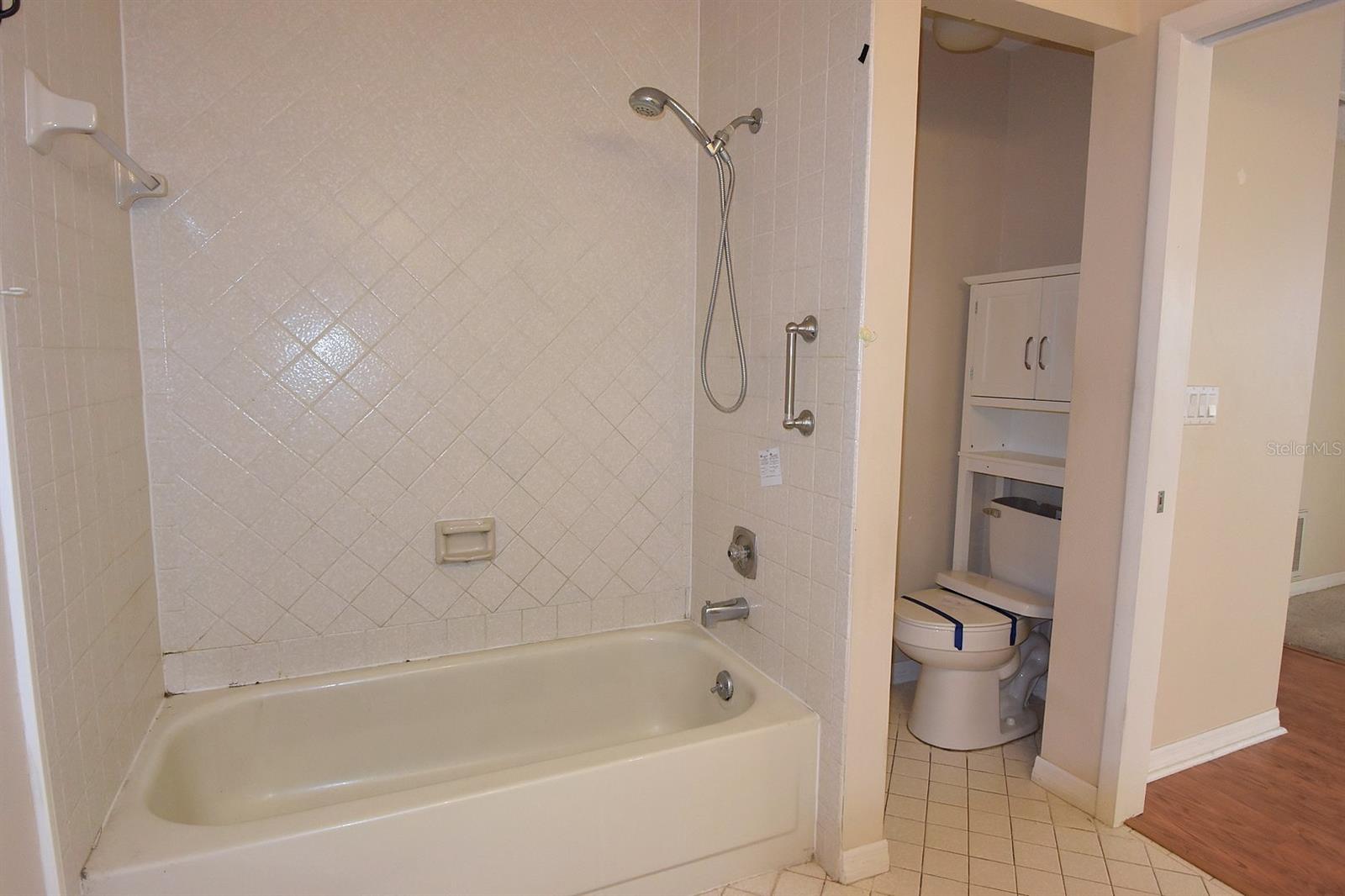 TROUBLE CREEK VILLAS - Residential