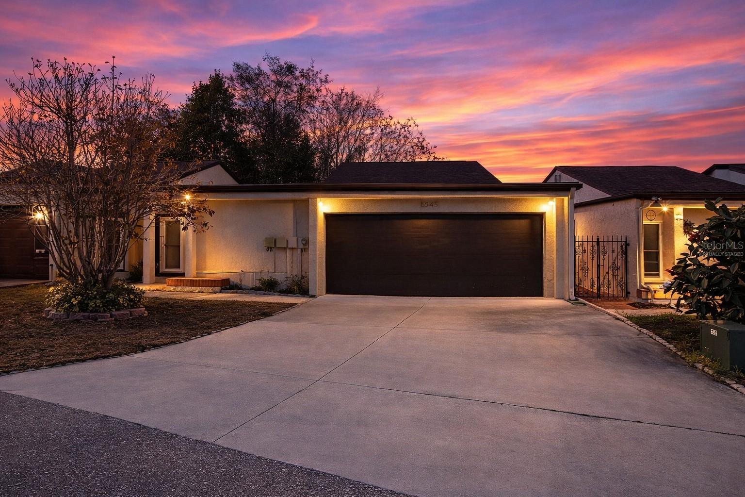 TROUBLE CREEK VILLAS - Residential