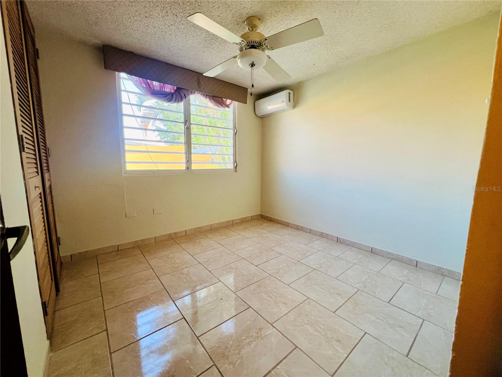 GRAN VISTA II - Residential