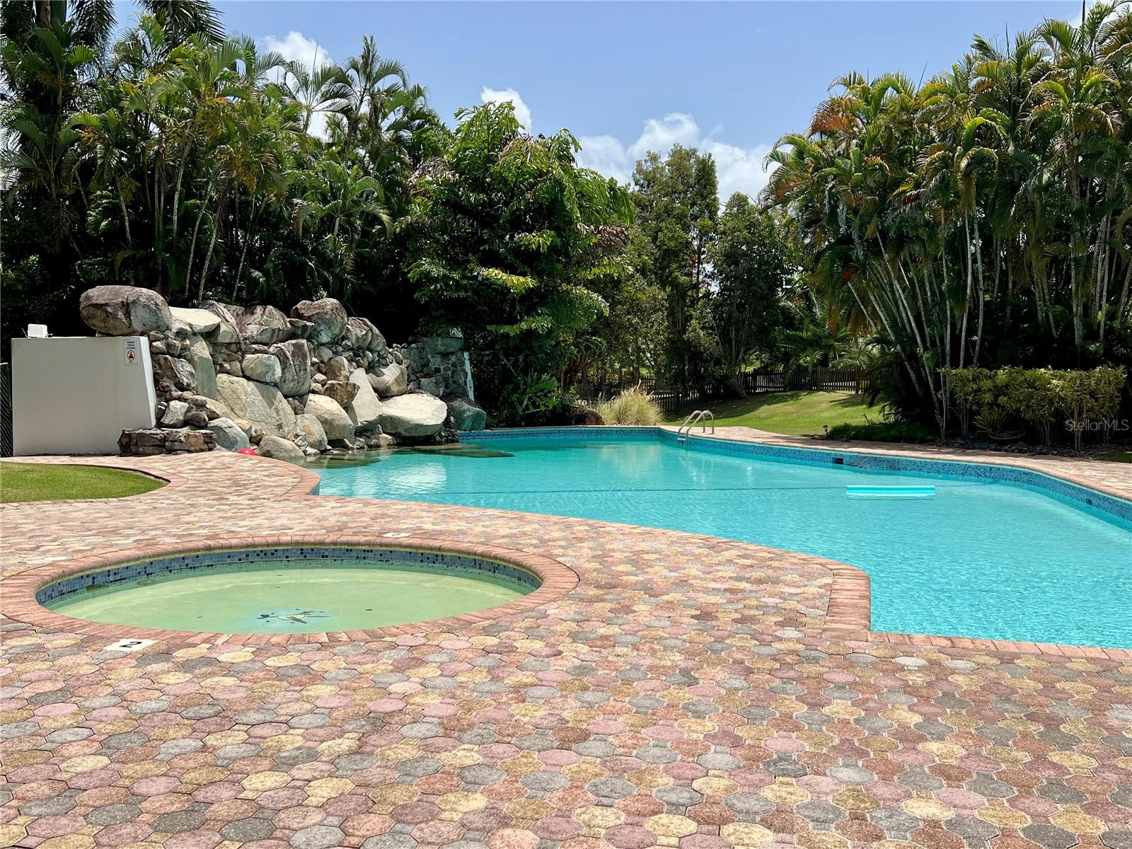 GRAN VISTA II - Residential