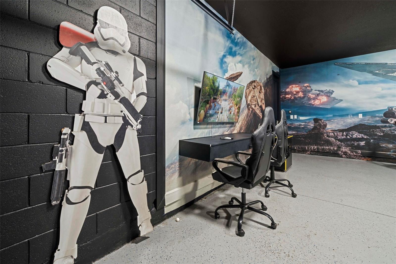 REUNION WEST PH 1 WEST & AMENT CTR RPLT - Residential Lease