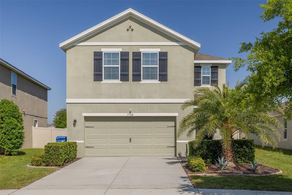 Photo of 7518 Tuscan Bay Circle, Wesley Chapel, FL 33545 (MLS # TB8486134)