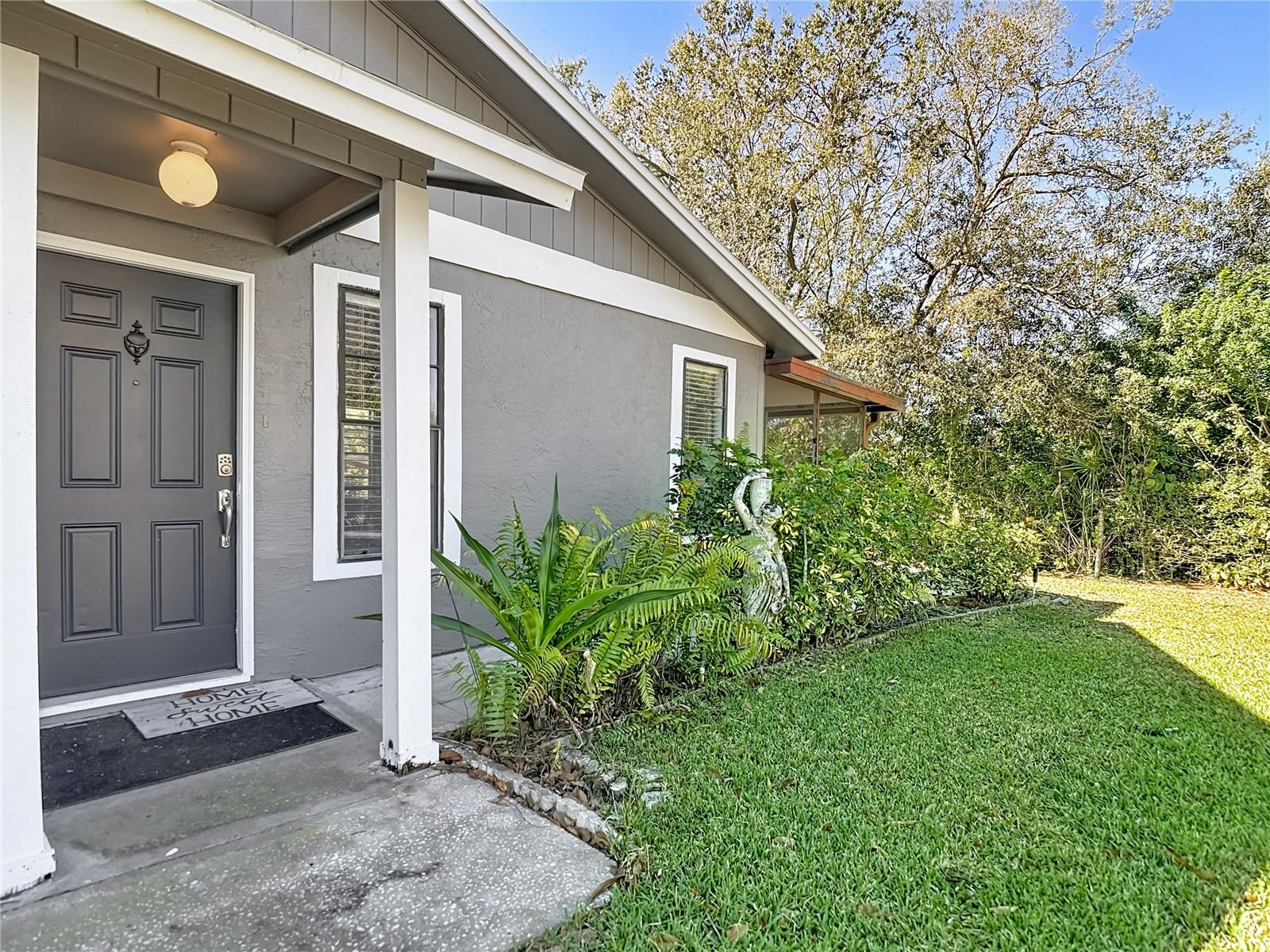 CARROLLWOOD OAKS - Residential