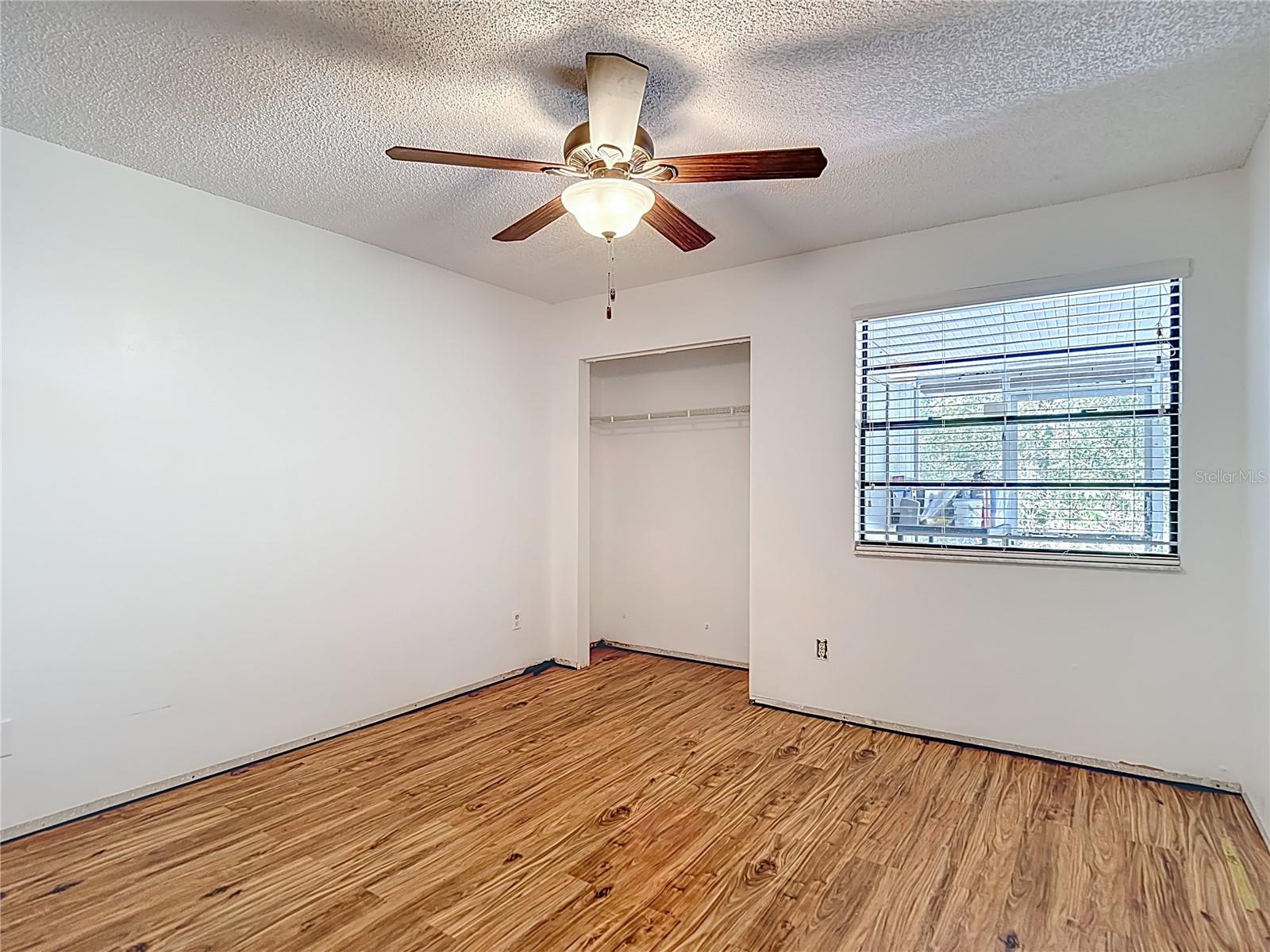 CARROLLWOOD OAKS - Residential