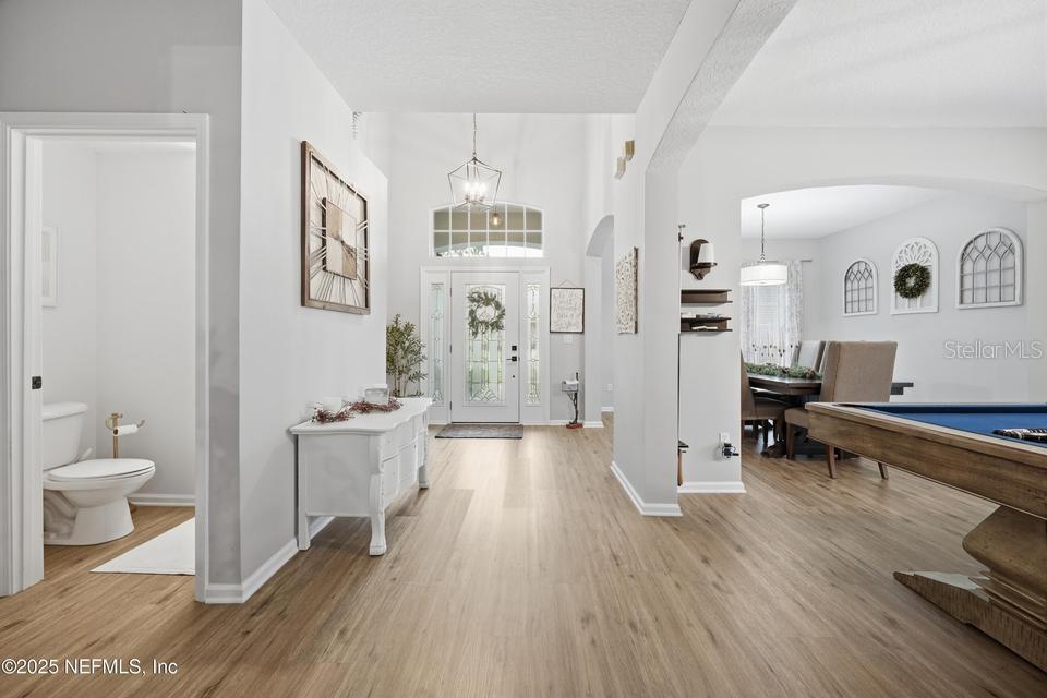 2301 COUNTRY SIDE DRIVE