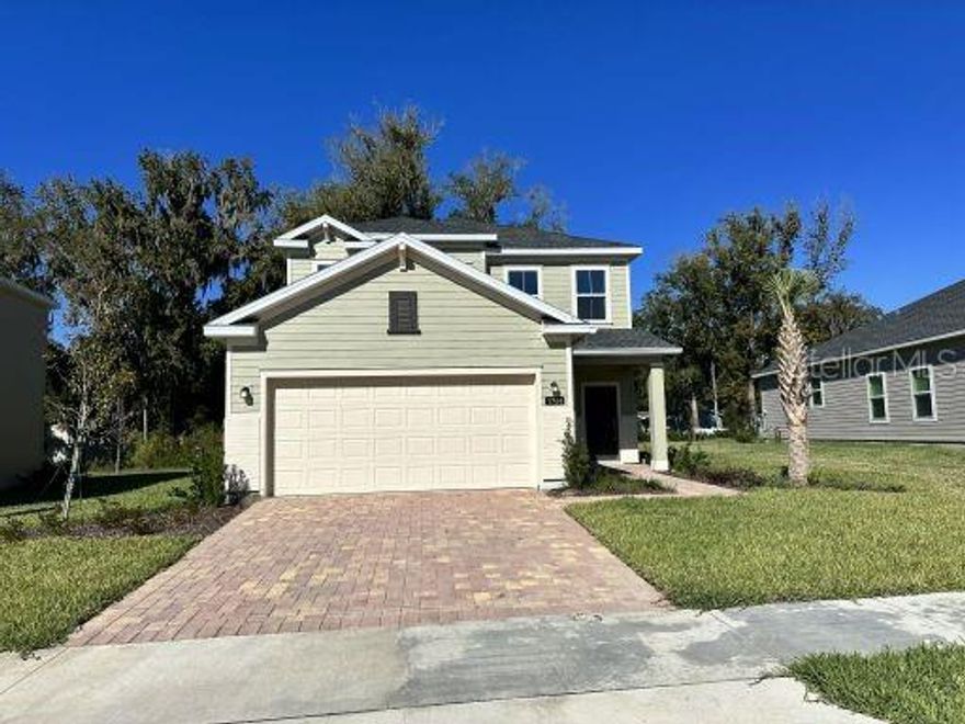 2023 BUILT TWO STORY HOME FOR LEASE IN THE NEW LENNAR COMMUNITY OF HEATH PRESERVE. THIS HOME OFFERS AN OPEN CONCEPT WITH THE KITCHEN AND FAMILY ROOM COMBINATION. THE MASTER BEDROOM AND PRIVATE BATHROOM ARE ON THE FIRST FLOOR. OFF THE FAMILY ROOM THE SLIDING GLASSS DOOR LEADS TO A SCREENED IN LANAI. ON THE OPPOSITE SIDE OF THE KITCHEN YOU WILL FIND THE LAUNDRY ROOM, AND HALF BATHROOM. THIS AREA LEADS TO THE ATTACHED 2 STALL GARAGE. UPON ENTERING THE UPPER LEVEL OF THE HOME YOU WILL FIND A LOFT/DEN/OFFICE ROOM AND ADDITIONAL BEDROOMS. TWO OF THE BEDROOMS SHARE A JACK & JILL BATHROOM. THE OTHER BEDROOM HAS ITS OWN PRIVATE BATHROOM. HOME IS LOCATED NEAR SHOPPING, RESTAURANTS, WITH EASY ACCESS TO I-75. COMMUNITY POOL IS PROJECTED TO BE BUILT IN THE NEAR FUTURE.
