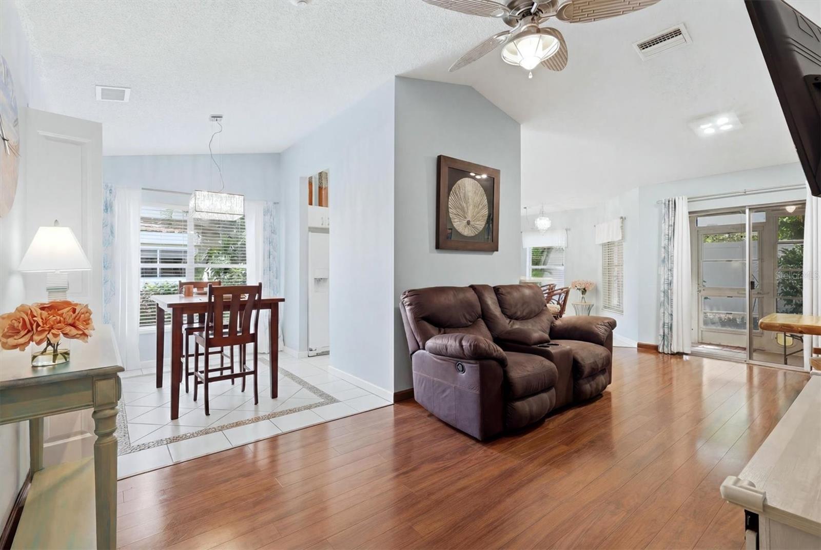 Search Properties for Sale 4 608 TYSON TERRACE 8