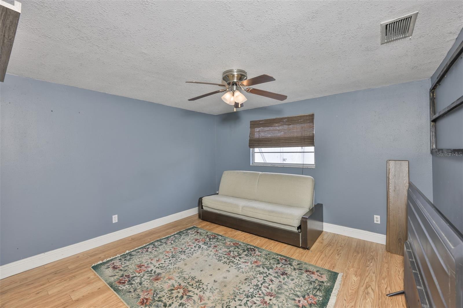 FOUR WINDS ESTATES UNIT 3 - Residential