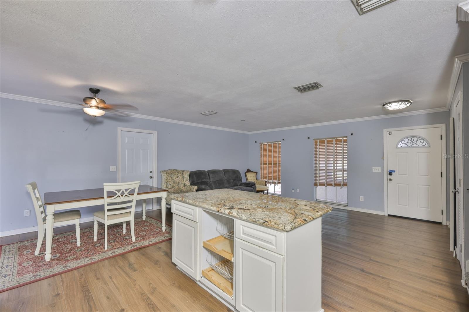 FOUR WINDS ESTATES UNIT 3 - Residential