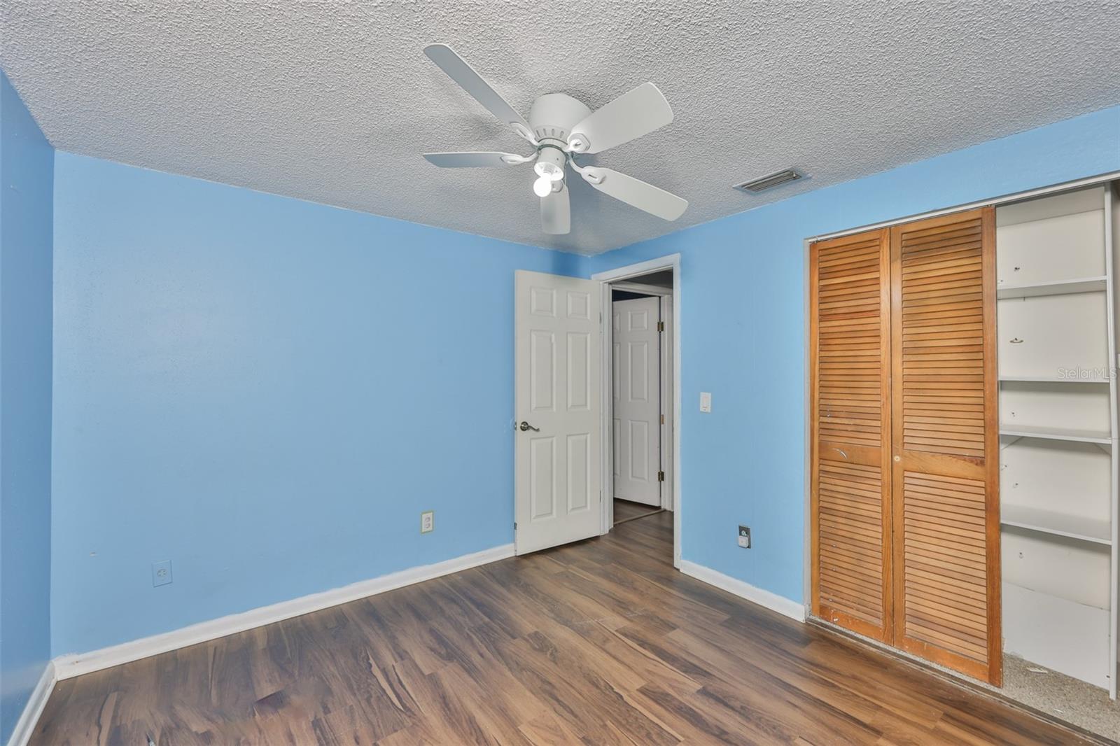 FOUR WINDS ESTATES UNIT 3 - Residential