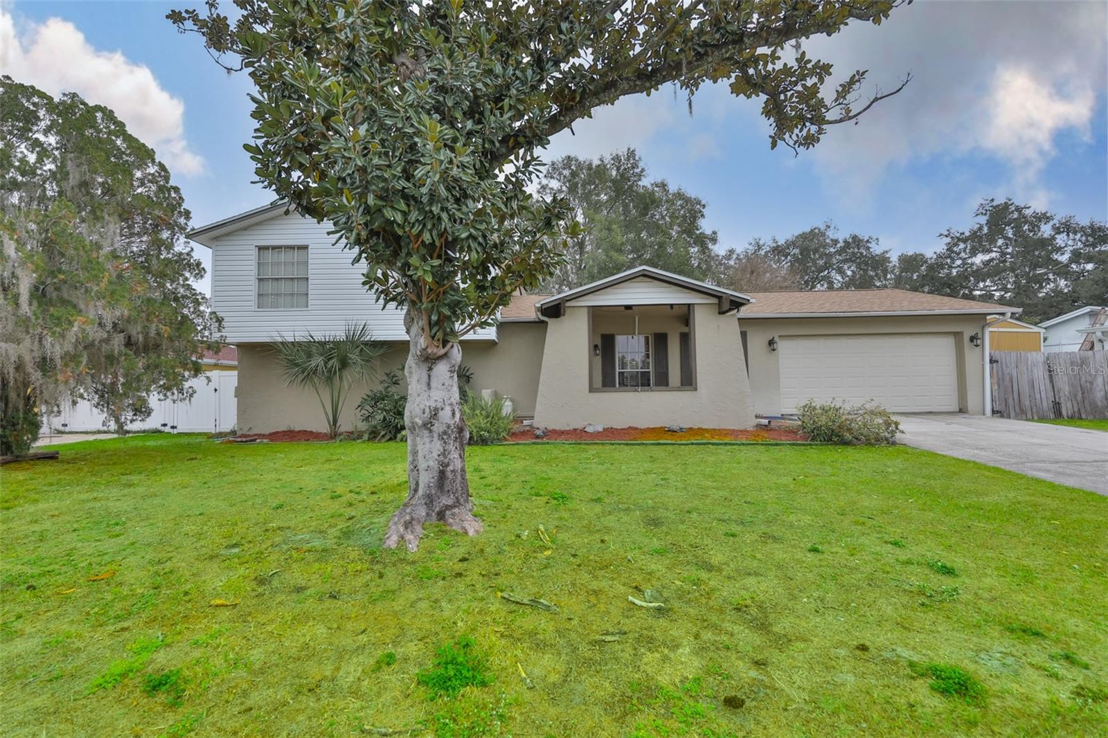 FOUR WINDS ESTATES UNIT 3 - Residential