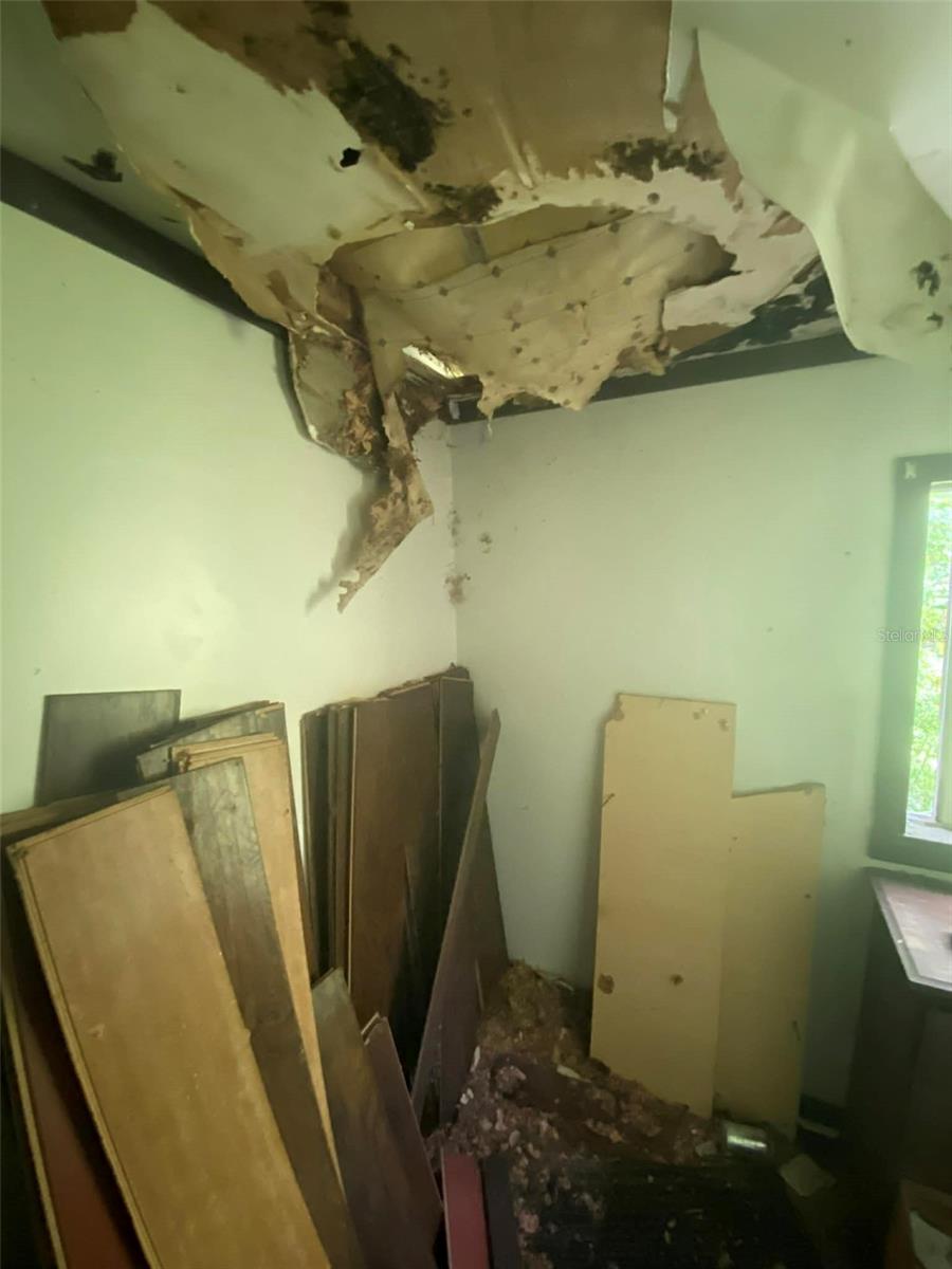 PLEASANT HILLS - Residential