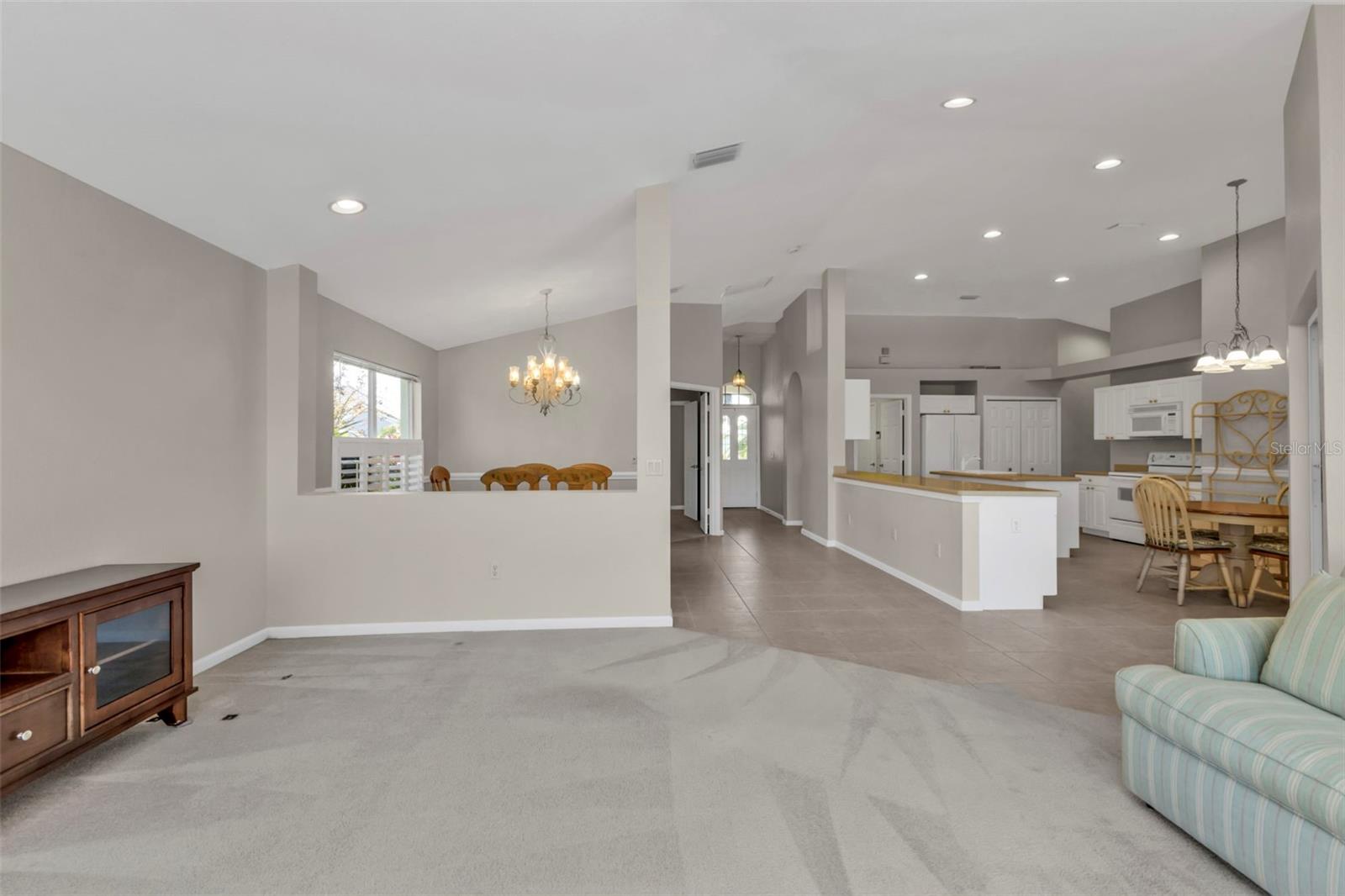 RIVERWOOD - Residential