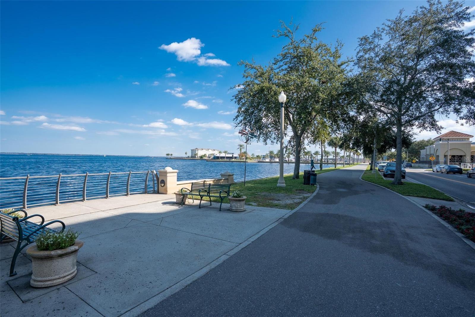 GATEWAY AT RIVERWALK A CONDO THIRD AMENDMENT - Residential