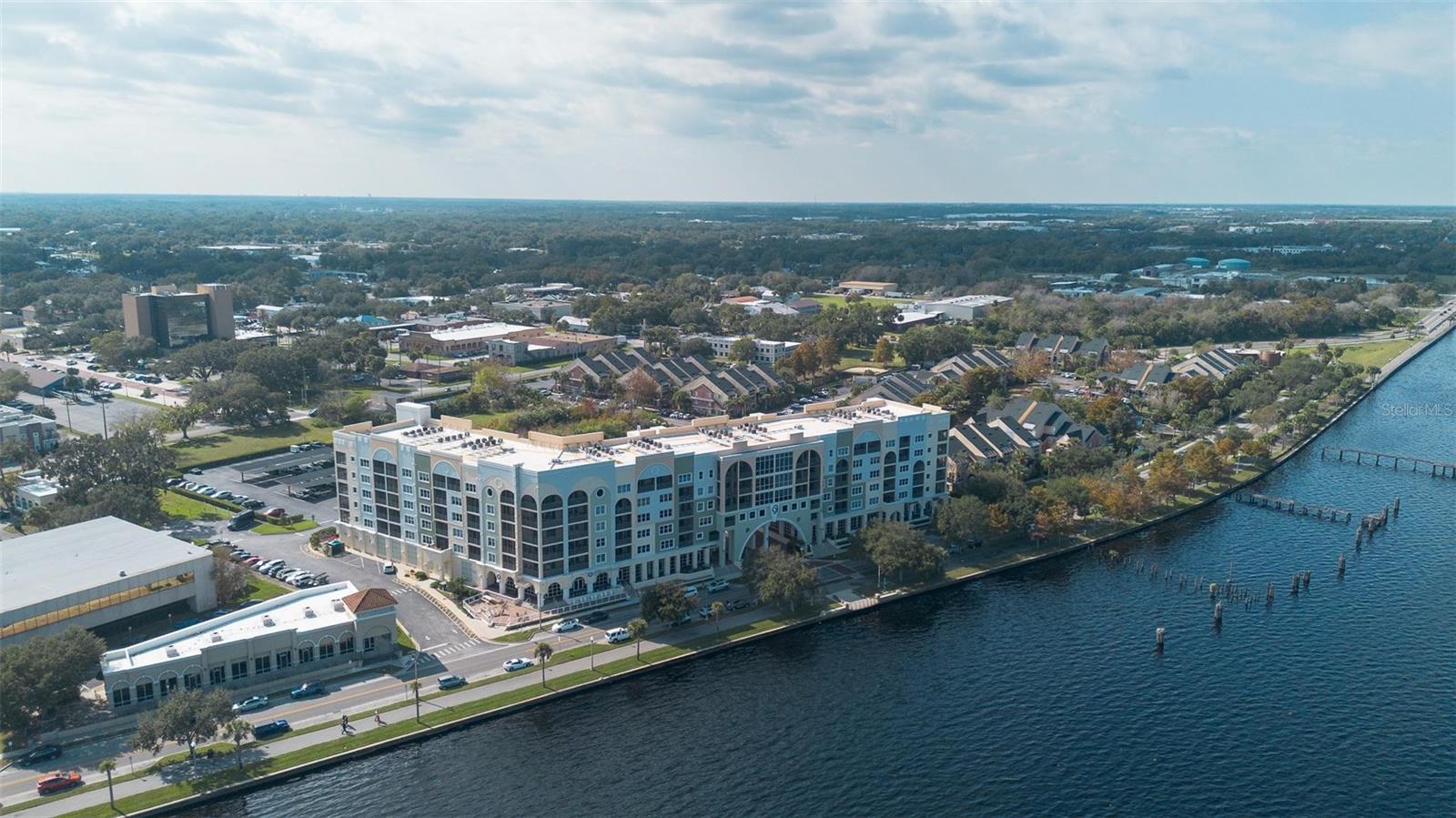 GATEWAY AT RIVERWALK A CONDO THIRD AMENDMENT - Residential