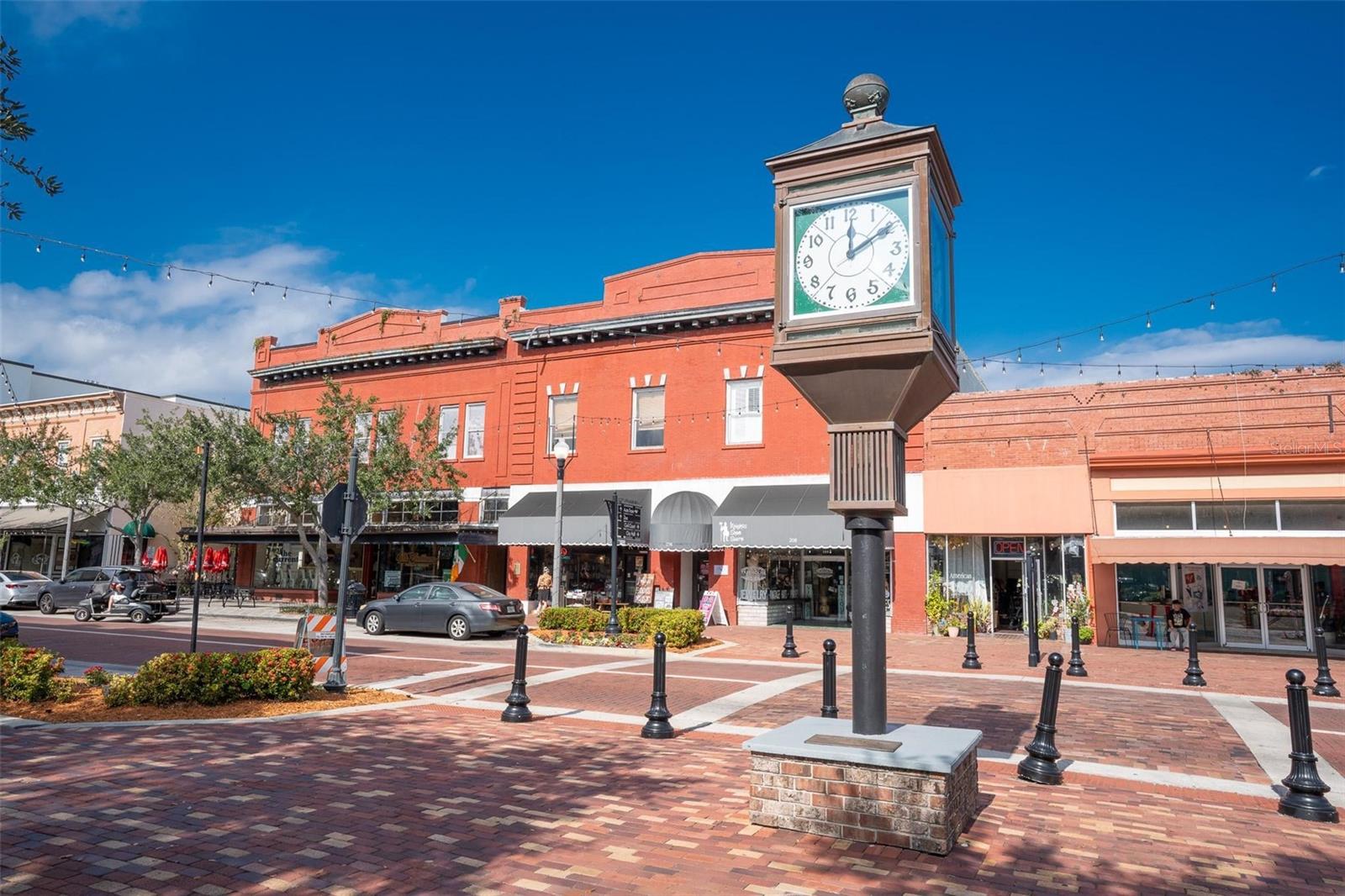 GATEWAY AT RIVERWALK A CONDO THIRD AMENDMENT - Residential