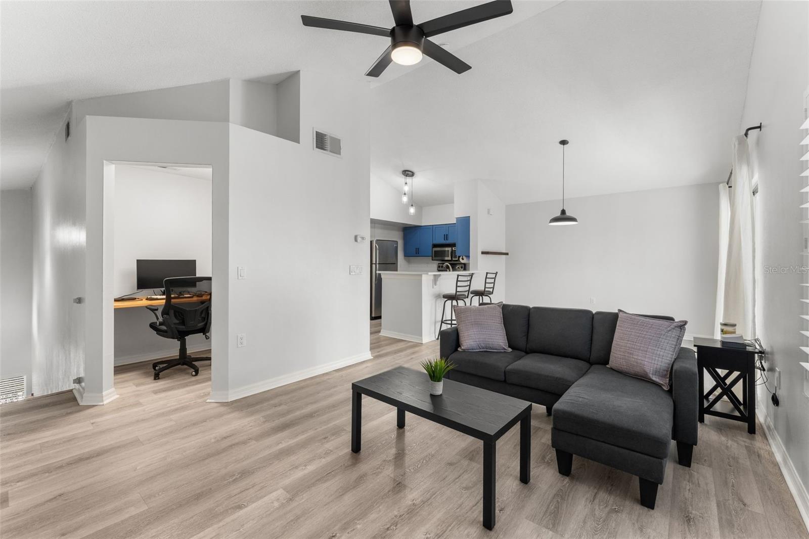THE LINKS - Residential