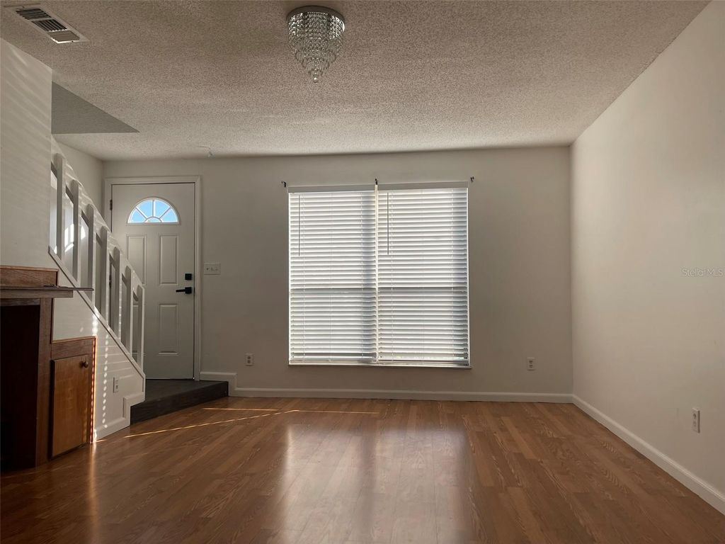 Photo of 1525 Casa Park Circle, Winter Springs, FL 32708 (MLS # O6376971)