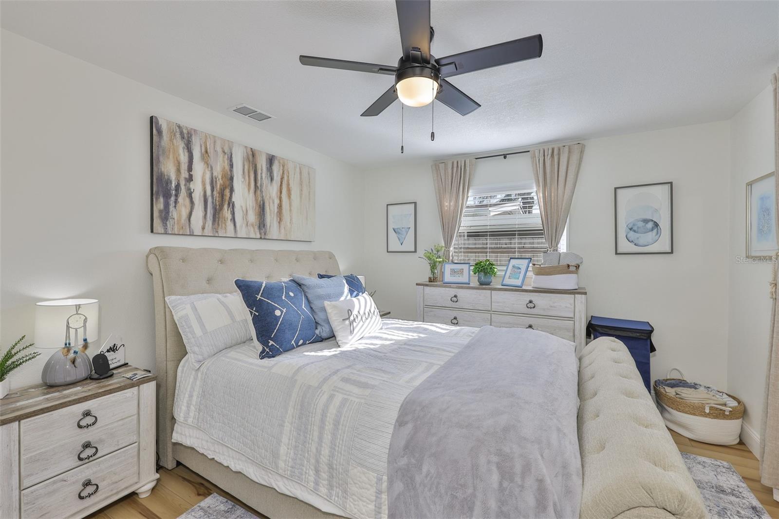 GANDY GARDENS 1 - Residential