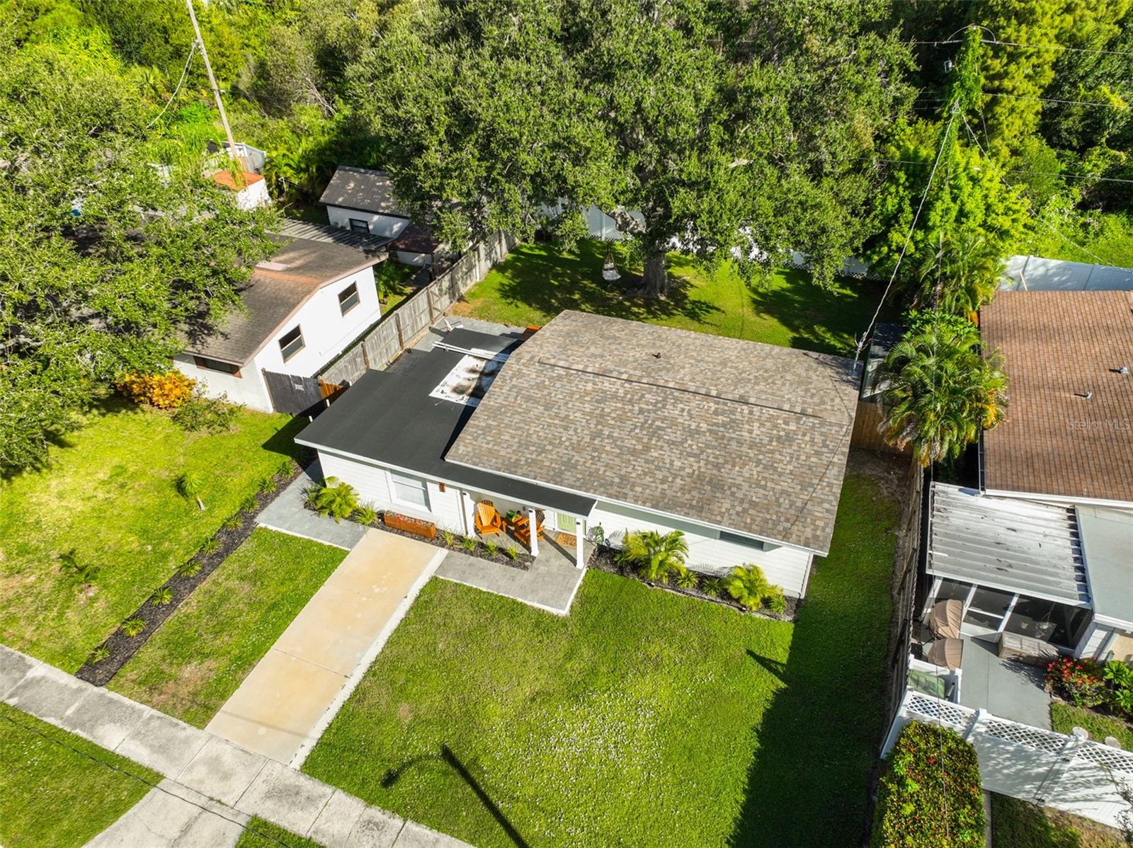 GANDY GARDENS 1 - Residential