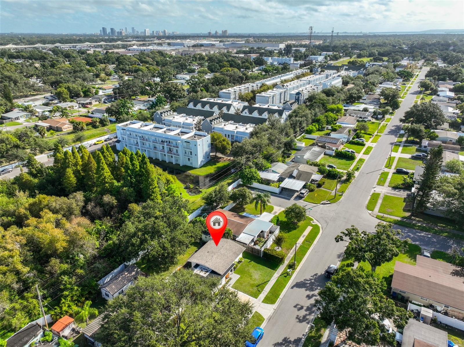 GANDY GARDENS 1 - Residential